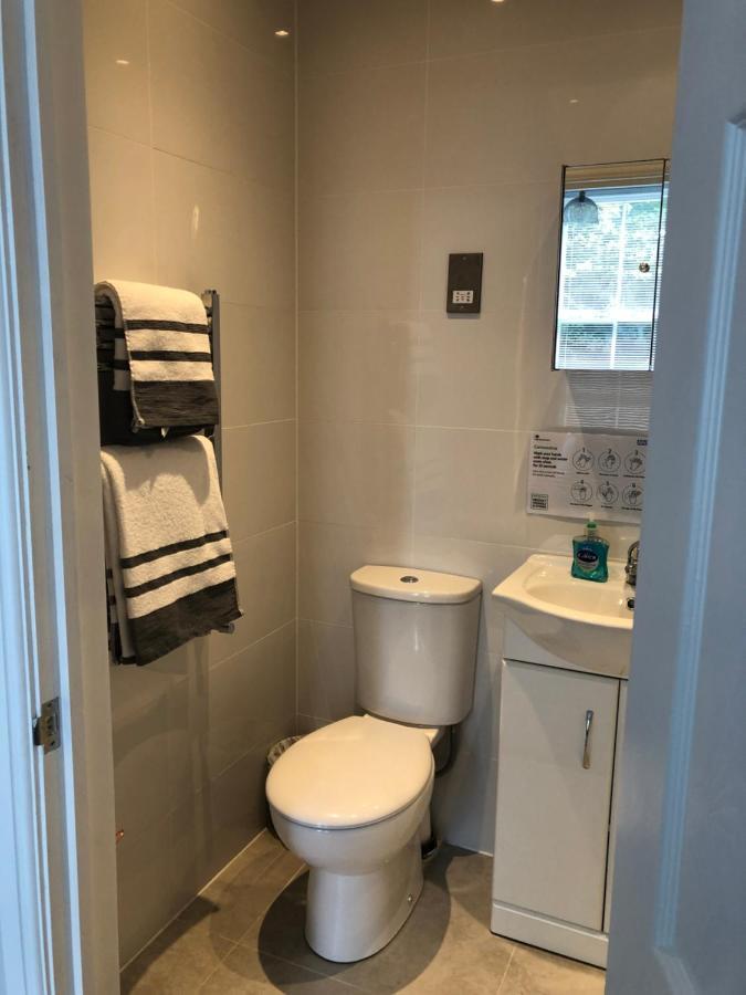 The Hamlet Guest Rooms Фолкстон Екстериор снимка