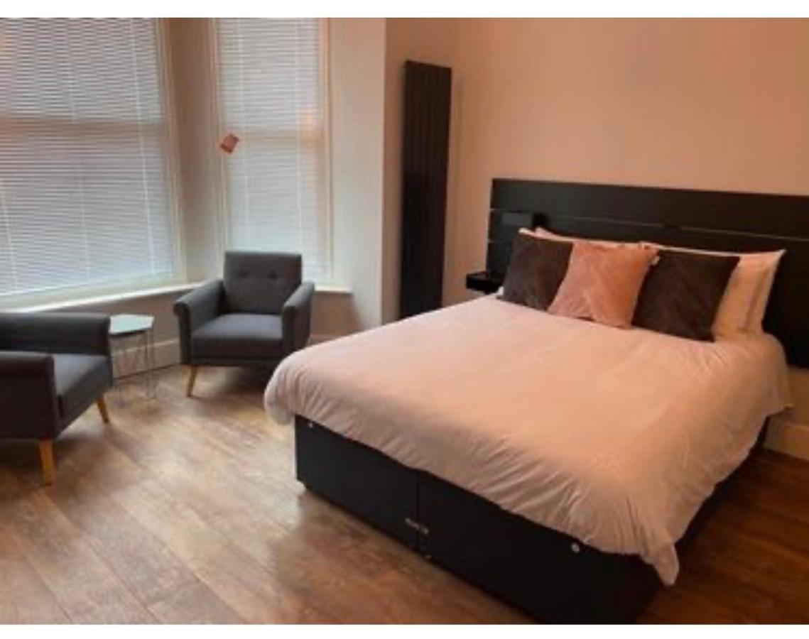 The Hamlet Guest Rooms Фолкстон Екстериор снимка